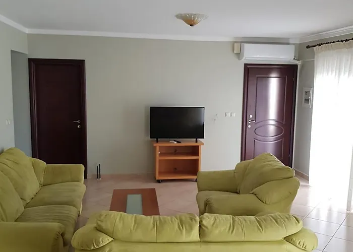 Lägenhet 2 Kryopigi